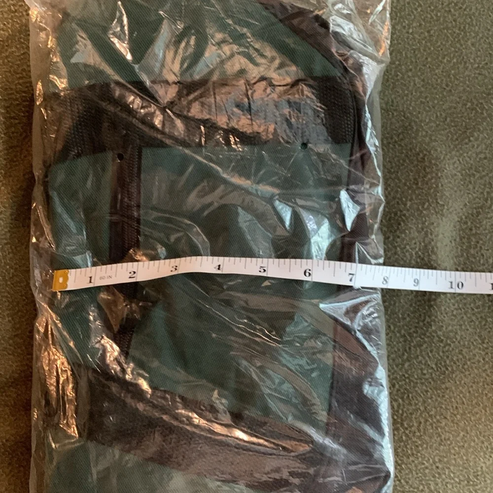 NIP Dalit 14” small duffel bag. Dark green. 14” x 8” x 9”